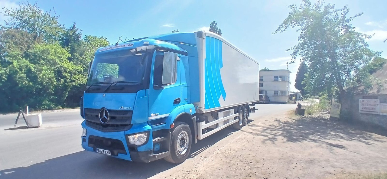 2017 Mercedes Antos 2527 Refrigerated Truck - Рефрижератор: фото 2 2017 Mercedes Antos 2527 Refrigerated Truck - Рефрижератор: фото 2