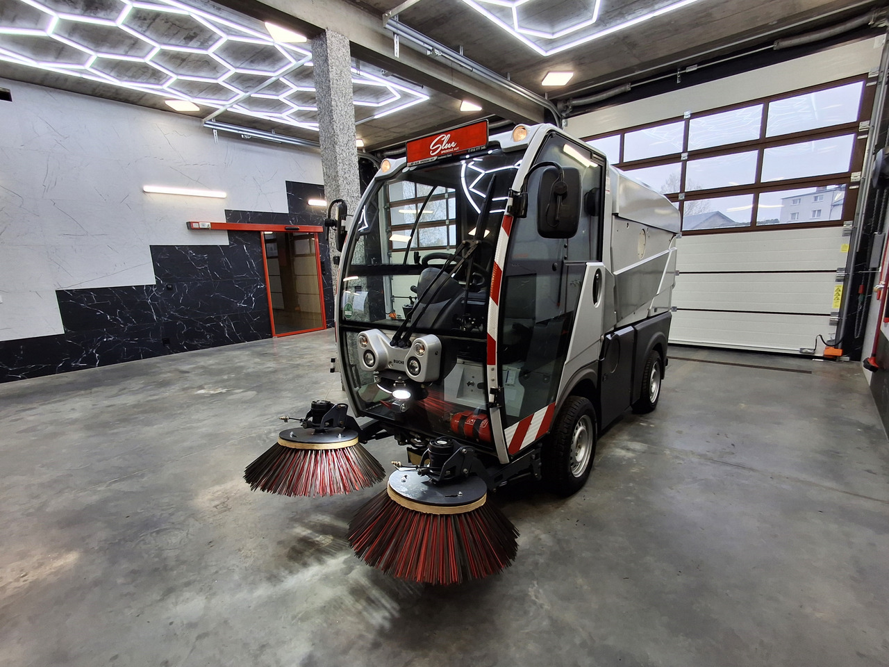 Bucher CityCat 1000 Zamiatarka Kehrmaschine PM10 - Подметально-уборочная машина: фото 2 Bucher CityCat 1000 Zamiatarka Kehrmaschine PM10 - Подметально-уборочная машина: фото 2