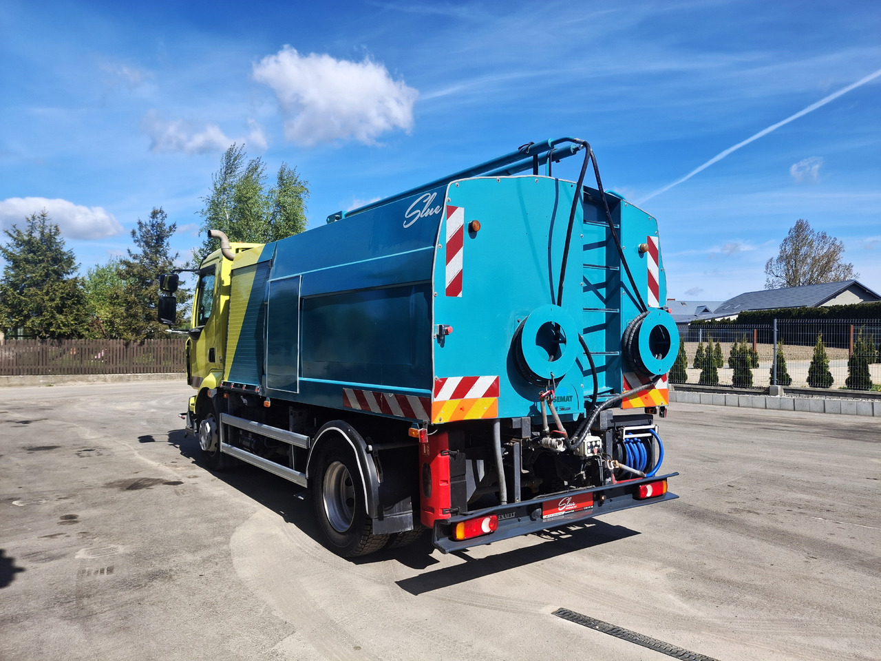 Renault Midlum 220 Polewaczka Sprinkler Top Zustand Hydrostat 2105mth - Коммунальная/ Специальная техника: фото 3 Renault Midlum 220 Polewaczka Sprinkler Top Zustand Hydrostat 2105mth - Коммунальная/ Специальная техника: фото 3