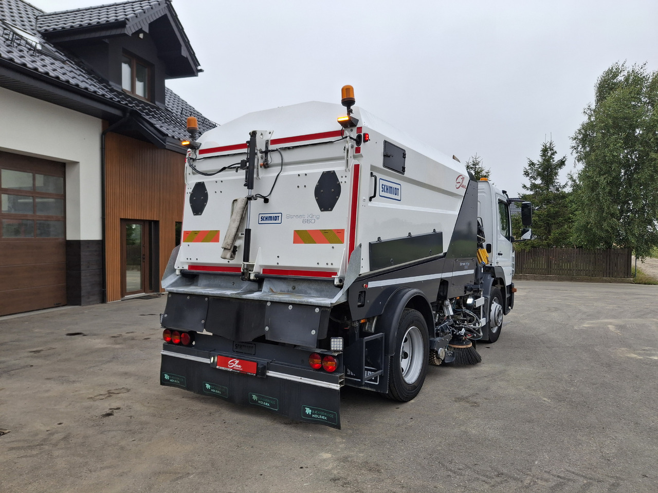 MERCEDES-BENZ Atego 1523 Zamiatarka Kehrmaschine Schmidt Street King 660 Euro 6 PM10 2 Motoren Szczotki L/R 2016r - Подметально-уборочная машина: фото 4 MERCEDES-BENZ Atego 1523 Zamiatarka Kehrmaschine Schmidt Street King 660 Euro 6 PM10 2 Motoren Szczotki L/R 2016r - Подметально-уборочная машина: фото 4