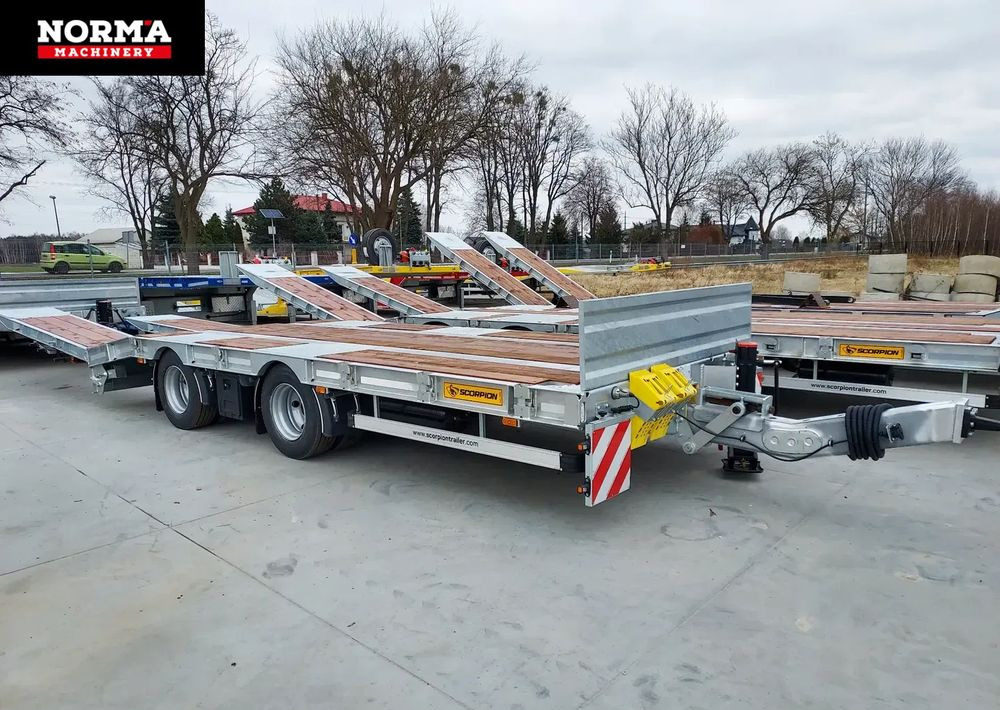 Новый Низкорамный прицеп Inny Scorpion: фото 1