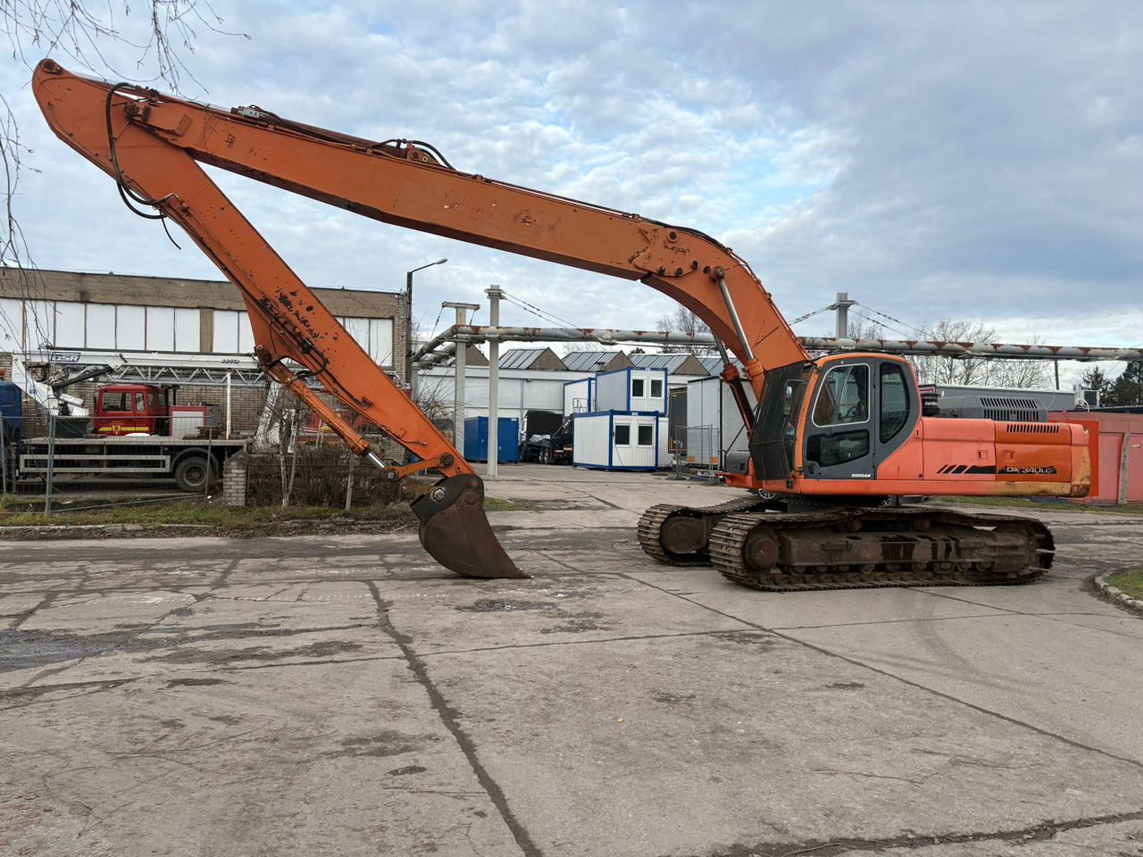 Doosan DX 340 LC - Гусеничный экскаватор: фото 2 Doosan DX 340 LC - Гусеничный экскаватор: фото 2