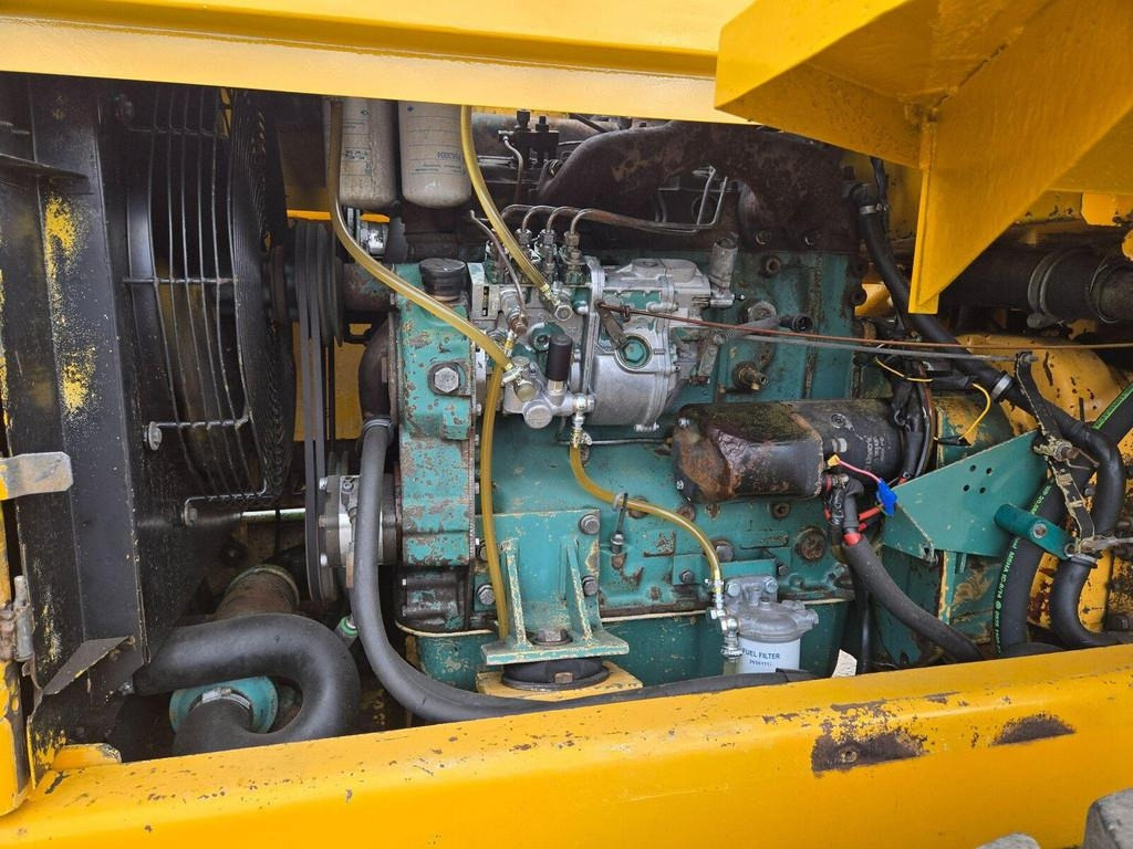 Колёсный погрузчик Volvo 4200B: фото 13 Колёсный погрузчик Volvo 4200B: фото 13