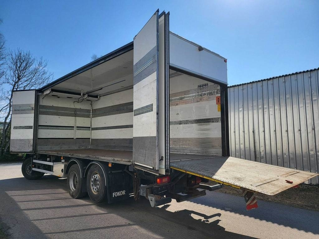 Volvo FM410 6X2 CARRIER SIDEOPENING - Рефрижератор: фото 3 Volvo FM410 6X2 CARRIER SIDEOPENING - Рефрижератор: фото 3