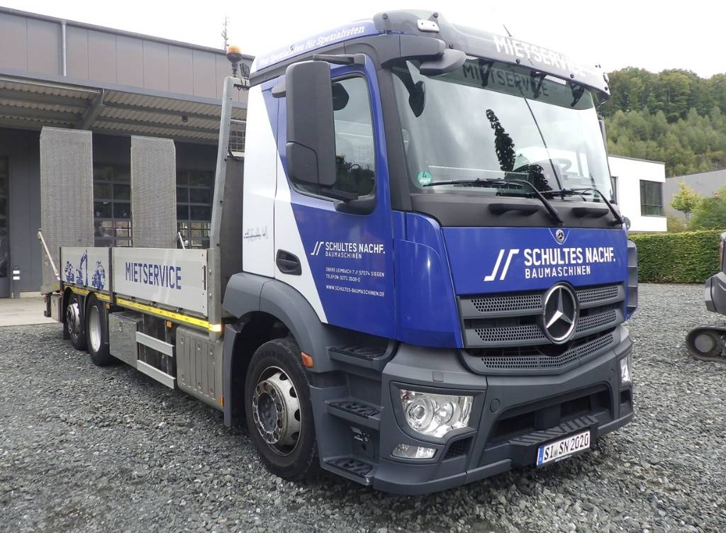 Mercedes-Benz Antos 2533 L Maschinentransporter - Автовоз: фото 4 Mercedes-Benz Antos 2533 L Maschinentransporter - Автовоз: фото 4