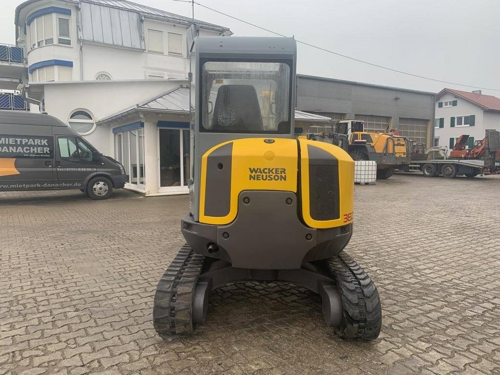 Neuson 38 Z 3 RD - Мини-экскаватор: фото 5 Neuson 38 Z 3 RD - Мини-экскаватор: фото 5