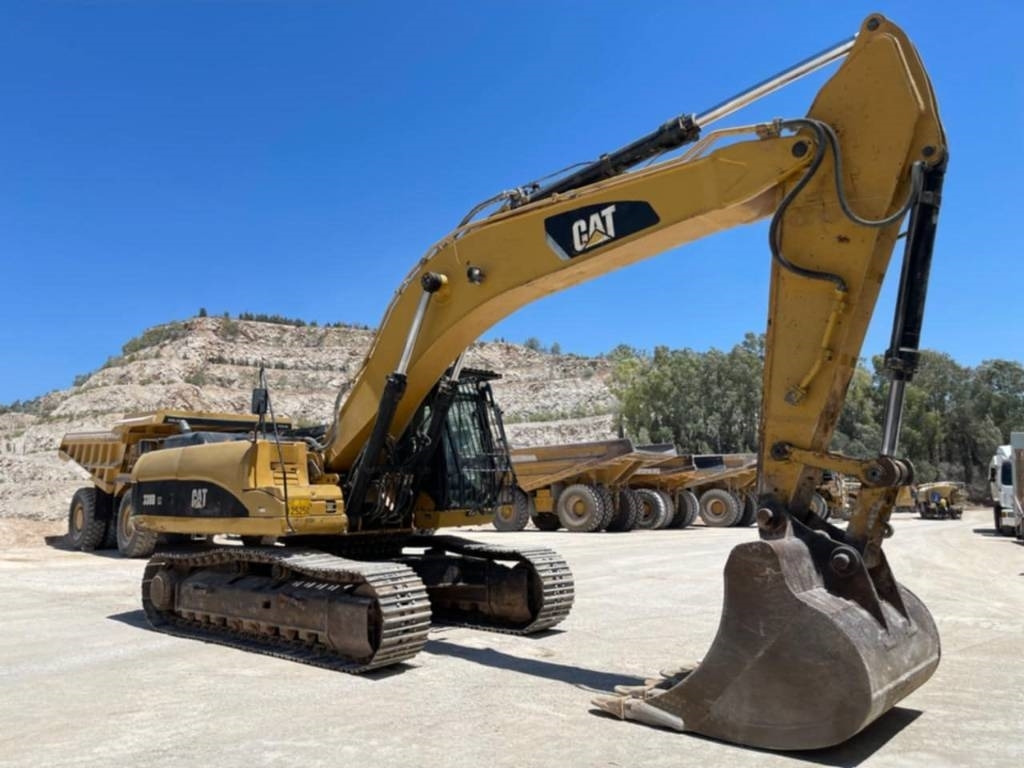 CAT 330 D LN  - Гусеничный экскаватор: фото 4 CAT 330 D LN  - Гусеничный экскаватор: фото 4