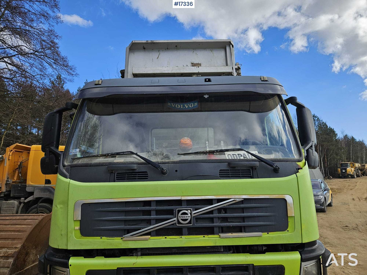 2002 Volvo fm 84R13 8x4 - Самосвал: фото 5 2002 Volvo fm 84R13 8x4 - Самосвал: фото 5