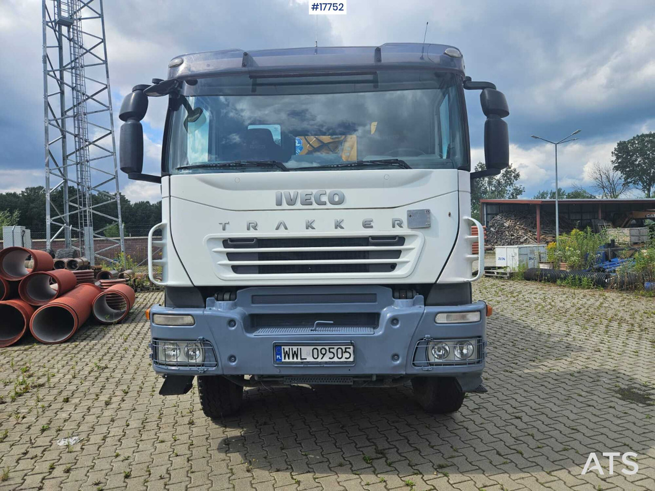 2007 Iveco Trakker +EFFER 210 3s - Автоманипулятор, Самосвал: фото 3 2007 Iveco Trakker +EFFER 210 3s - Автоманипулятор, Самосвал: фото 3