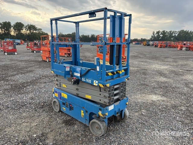 2013 Genie GS-1932 Electric Scissor Lift - Ножничный подъемник: фото 4 2013 Genie GS-1932 Electric Scissor Lift - Ножничный подъемник: фото 4
