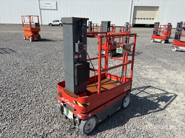 2019 Skyjack SJ12 Vertical Mast Lift - Вертикальный мачтовый подъемник: фото 2 2019 Skyjack SJ12 Vertical Mast Lift - Вертикальный мачтовый подъемник: фото 2