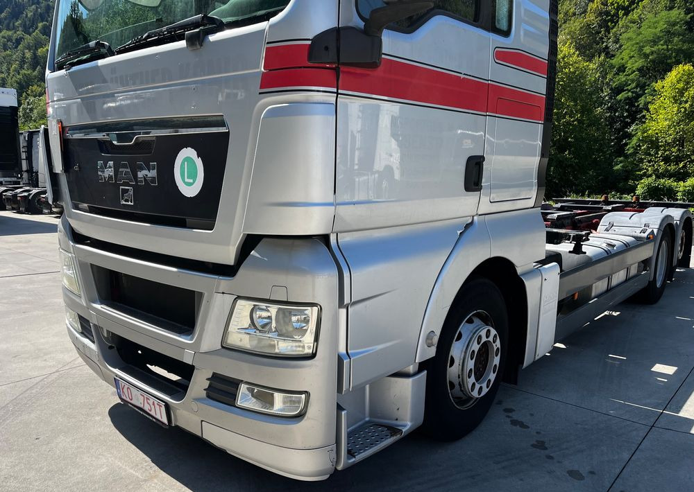 MAN TGX 18.480 // Euro 5 // 6x2 // BDF // Cały na poduszkach // Automat // - Грузовик-шасси: фото 5 MAN TGX 18.480 // Euro 5 // 6x2 // BDF // Cały na poduszkach // Automat // - Грузовик-шасси: фото 5