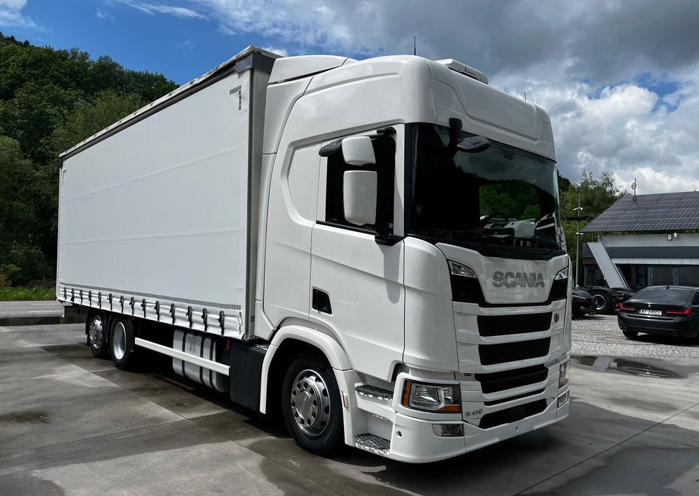 Scania R410 // 2018 Rok 6x2 // Retarder // Automat // Led // Navi // 77 // - Тентованный грузовик: фото 3 Scania R410 // 2018 Rok 6x2 // Retarder // Automat // Led // Navi // 77 // - Тентованный грузовик: фото 3