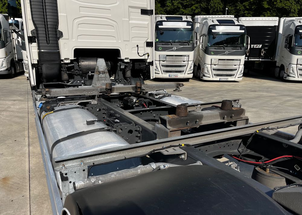 Volvo FH500 BDF 6x2 // Dolny zaczep // Euro 6 motor ! // New Face // XXL Cab // в лизинг Volvo FH500 BDF 6x2 // Dolny zaczep // Euro 6 motor ! // New Face // XXL Cab //: фото 11 Volvo FH500 BDF 6x2 // Dolny zaczep // Euro 6 motor ! // New Face // XXL Cab // в лизинг Volvo FH500 BDF 6x2 // Dolny zaczep // Euro 6 motor ! // New Face // XXL Cab //: фото 11