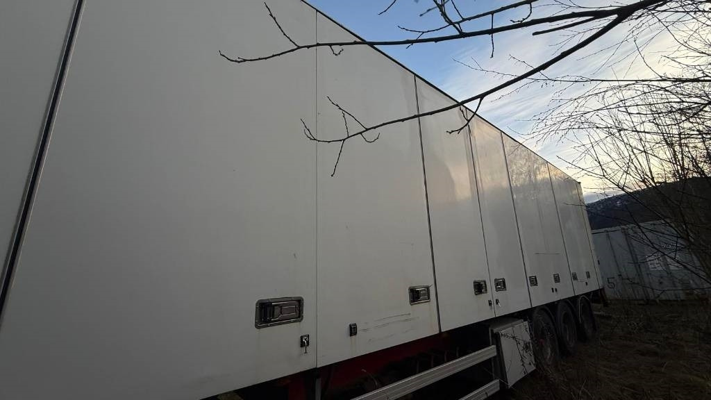 HFR SL 24 Carrier Vector 1850 Bussbygg Thermomax - Полуприцеп-рефрижератор: фото 5 HFR SL 24 Carrier Vector 1850 Bussbygg Thermomax - Полуприцеп-рефрижератор: фото 5