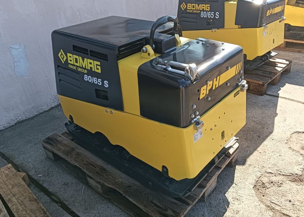 Bomag BPH 80/65 S - Виброплита: фото 2 Bomag BPH 80/65 S - Виброплита: фото 2
