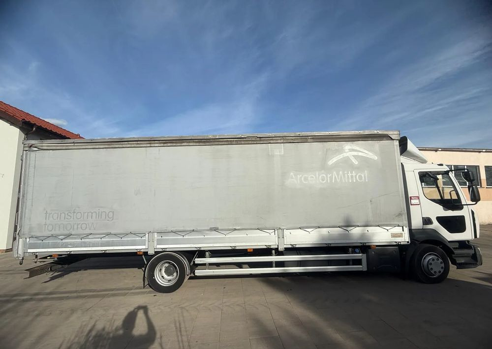 Renault D12 - Тентованный грузовик: фото 4 Renault D12 - Тентованный грузовик: фото 4