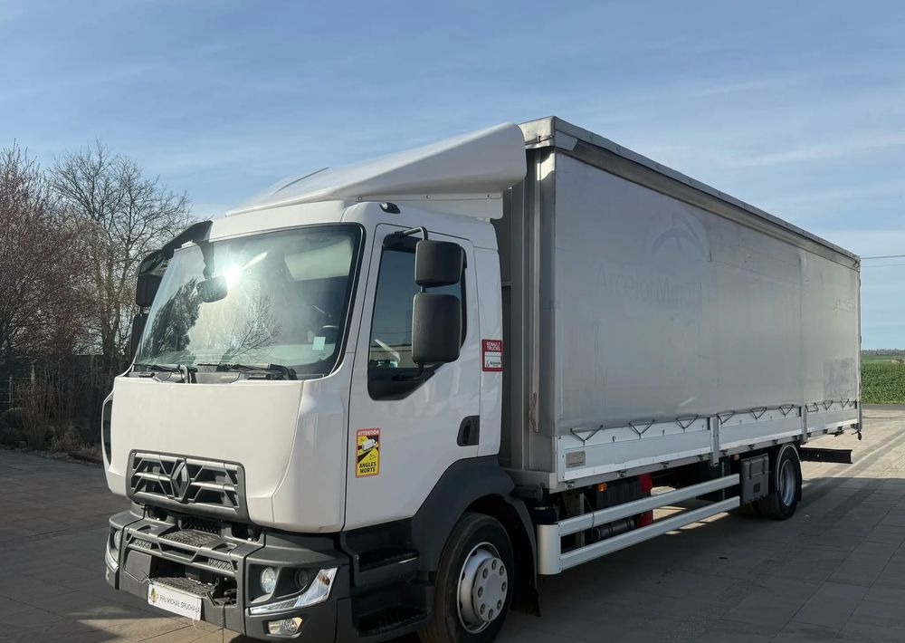 Renault D12 - Тентованный грузовик: фото 3 Renault D12 - Тентованный грузовик: фото 3