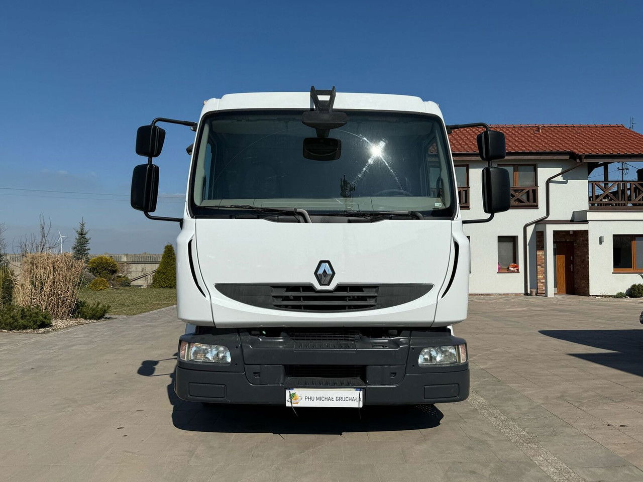 Renault Midlum 220 - Грузовик-шасси: фото 2 Renault Midlum 220 - Грузовик-шасси: фото 2
