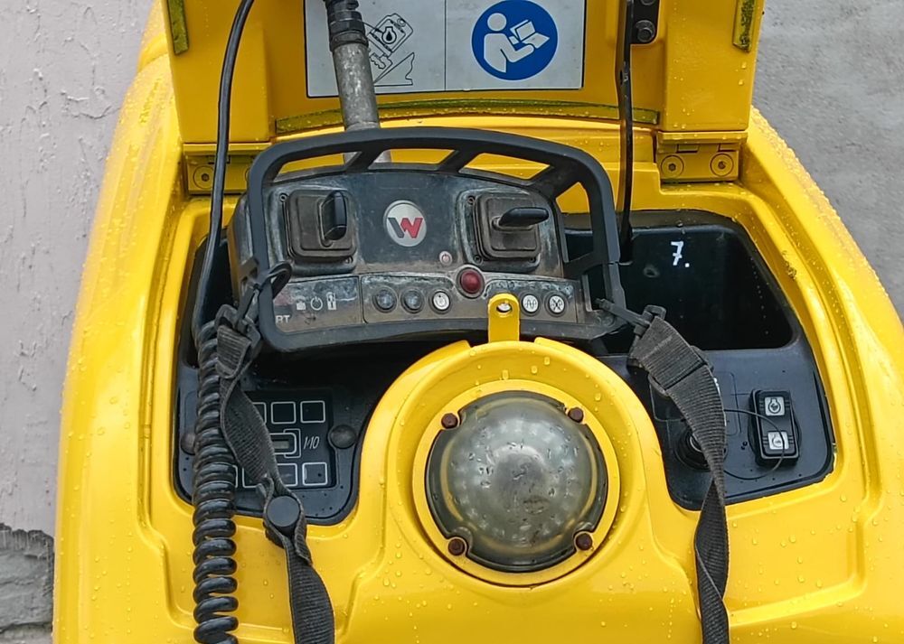 Wacker Neuson RT SC3 - Каток тротуарный: фото 3 Wacker Neuson RT SC3 - Каток тротуарный: фото 3