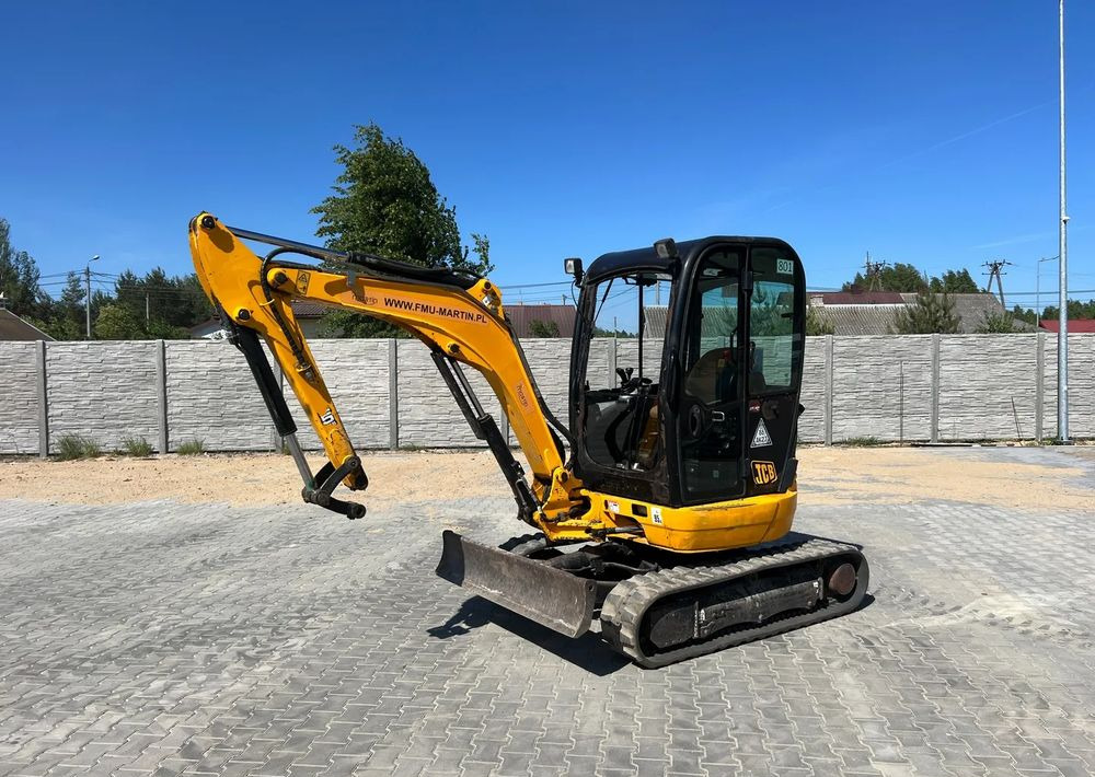 JCB 8026 - Мини-экскаватор: фото 1 JCB 8026 - Мини-экскаватор: фото 1