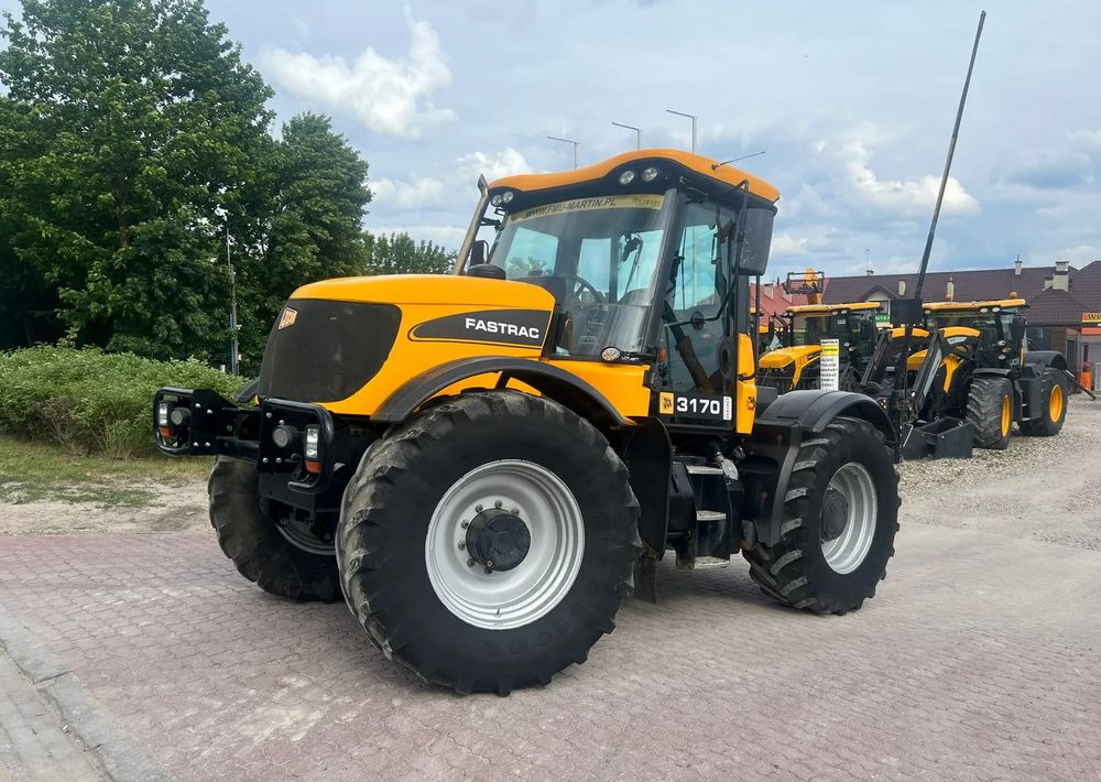 JCB Fastrac 3170 Plus - Трактор: фото 1 JCB Fastrac 3170 Plus - Трактор: фото 1