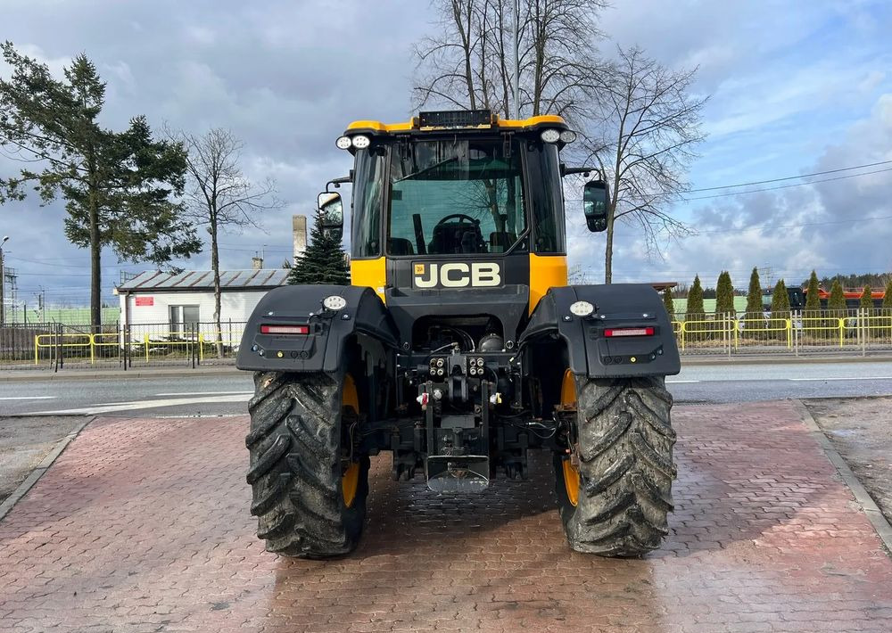 JCB Fastrac 4220 - Трактор: фото 4 JCB Fastrac 4220 - Трактор: фото 4