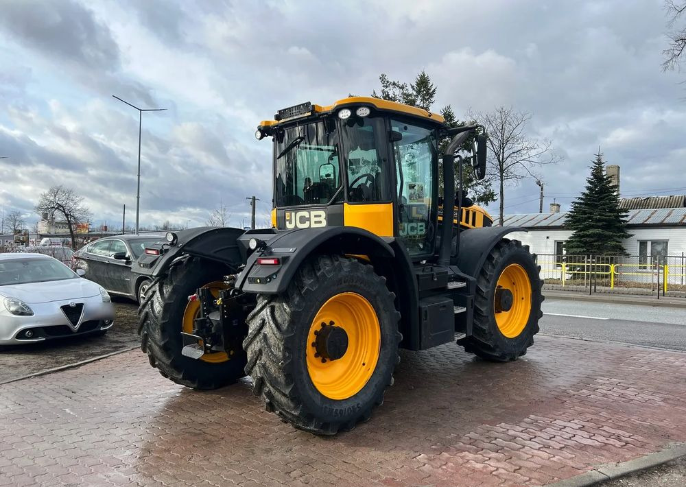 JCB Fastrac 4220 - Трактор: фото 5 JCB Fastrac 4220 - Трактор: фото 5