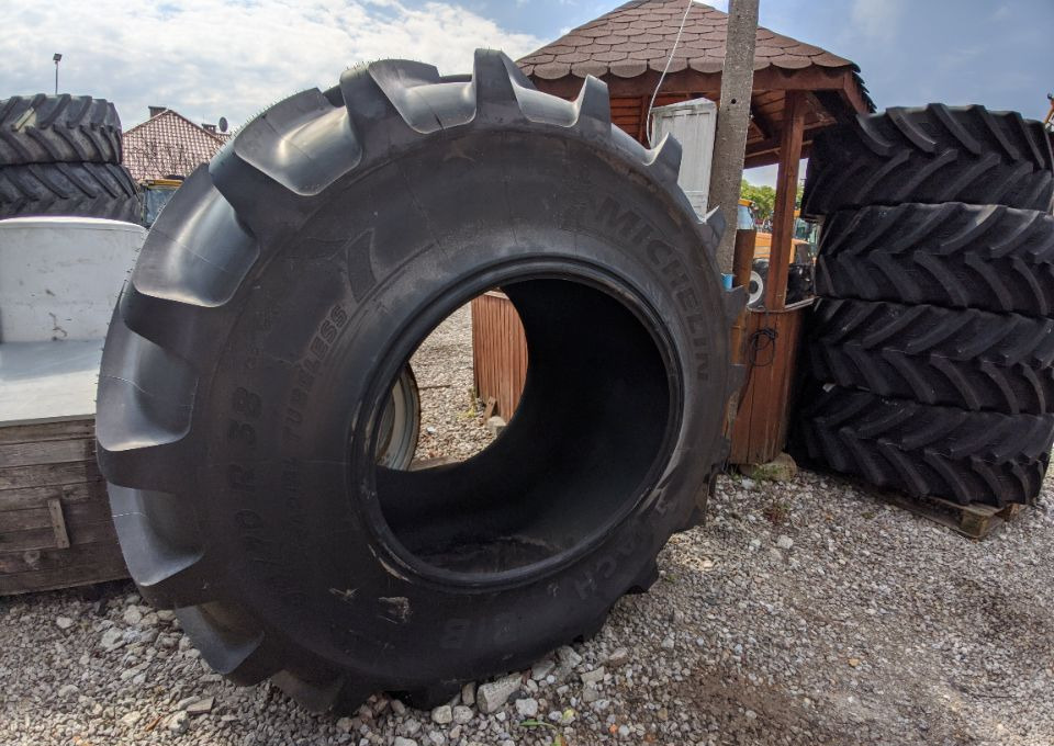 MICHELIN Machxbib 800/70 r38 - Шина: фото 1 MICHELIN Machxbib 800/70 r38 - Шина: фото 1