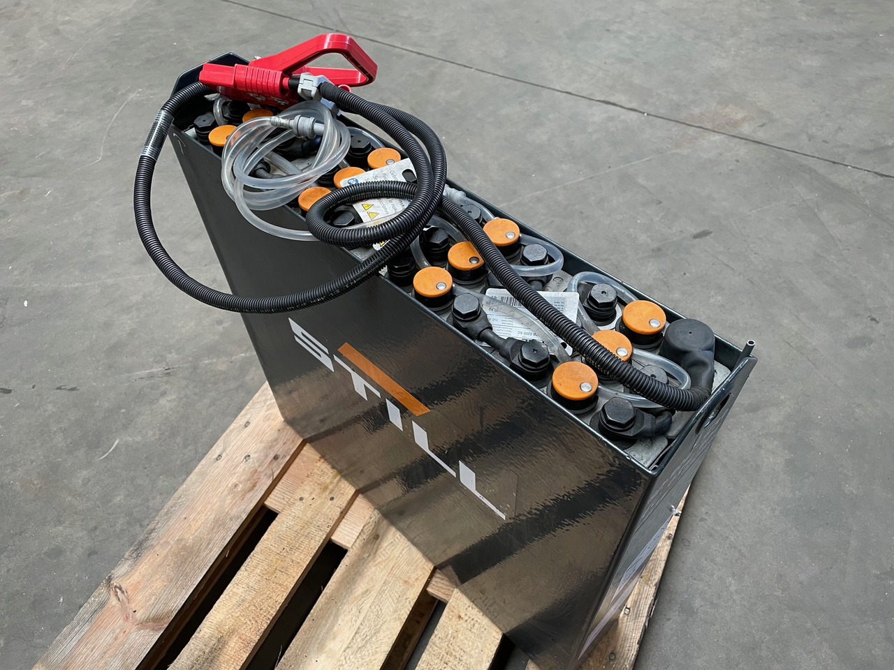 Exide 24 Volt I 2EPzB 200 - Аккумулятор для Погрузочно-разгрузочной техники: фото 1 Exide 24 Volt I 2EPzB 200 - Аккумулятор для Погрузочно-разгрузочной техники: фото 1