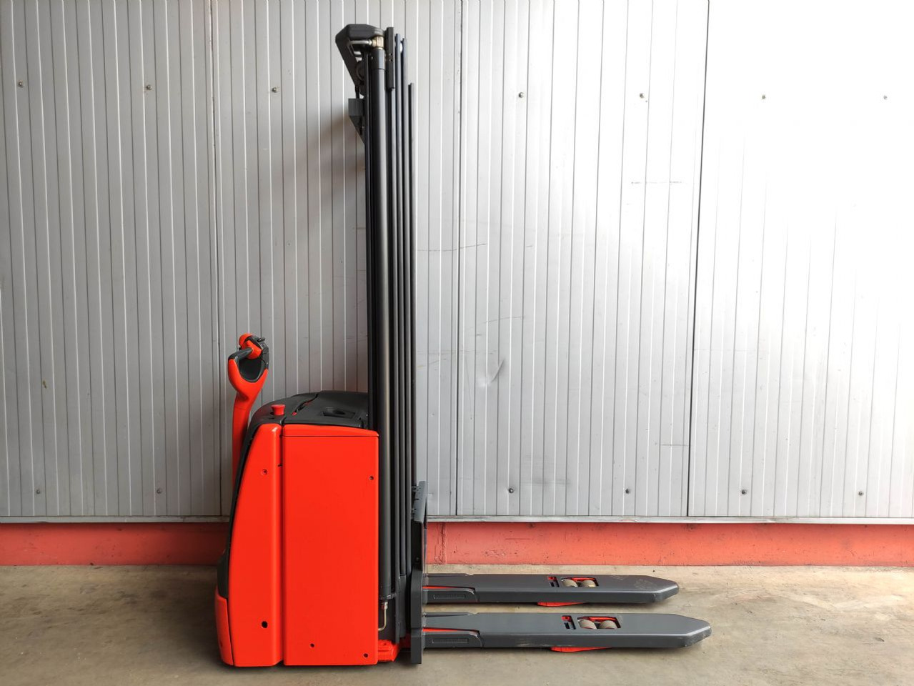 Linde L14i-1173 - Штабелер: фото 2 Linde L14i-1173 - Штабелер: фото 2