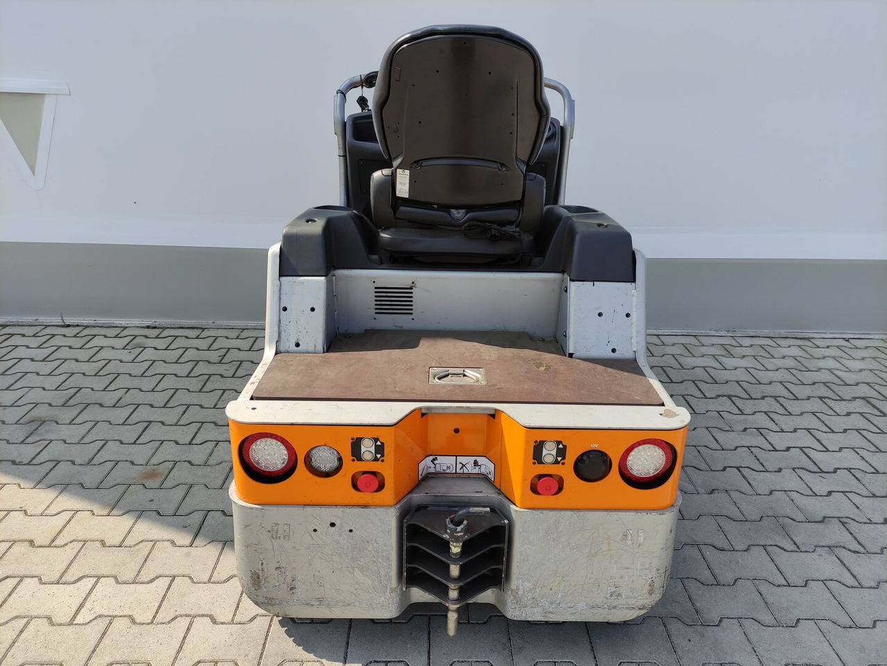 Still LTX-70 - Складской тягач: фото 4 Still LTX-70 - Складской тягач: фото 4