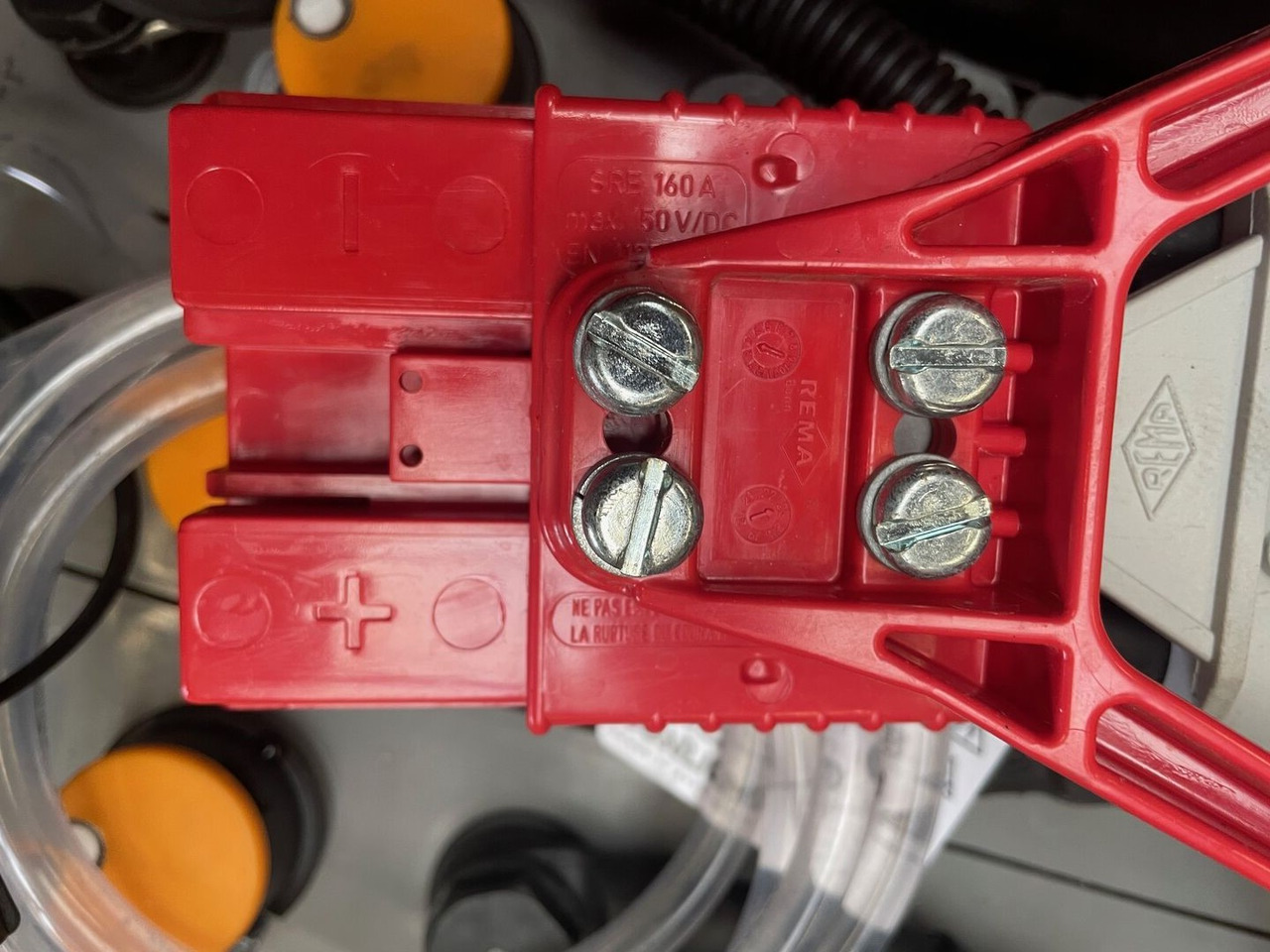 Sunlight I 24 Volt I 3 PzS 375 - Аккумулятор для Погрузочно-разгрузочной техники: фото 4 Sunlight I 24 Volt I 3 PzS 375 - Аккумулятор для Погрузочно-разгрузочной техники: фото 4