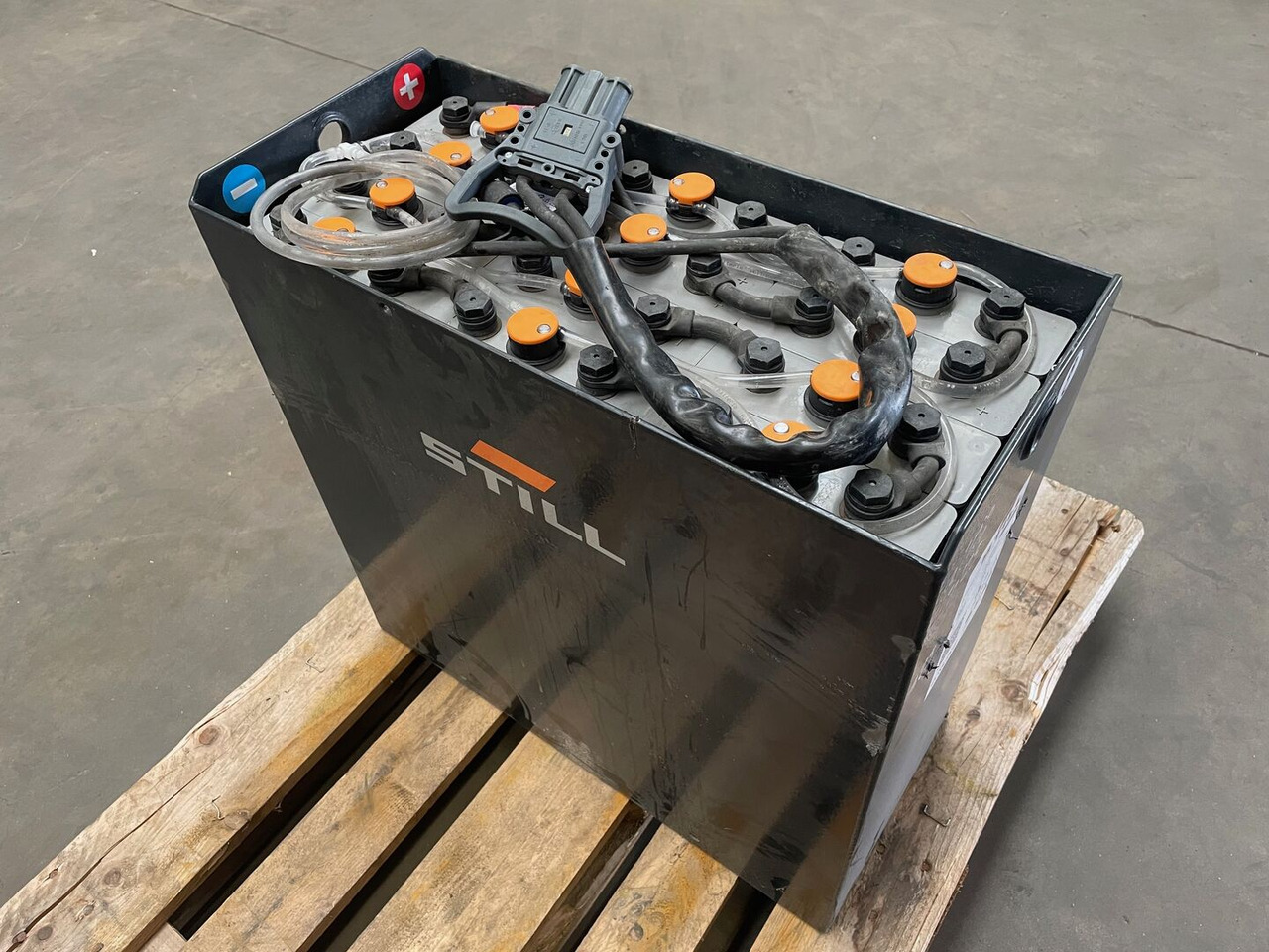 Sunlight I 24 Volt I 3 PzS 375 - Аккумулятор для Погрузочно-разгрузочной техники: фото 1 Sunlight I 24 Volt I 3 PzS 375 - Аккумулятор для Погрузочно-разгрузочной техники: фото 1