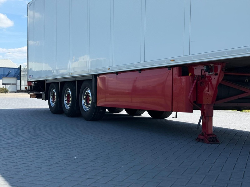 Schmitz Cargobull N/A ALCOA, LIFT AXLE, KLEP, CARRIER, TOP. - Полуприцеп-рефрижератор: фото 4 Schmitz Cargobull N/A ALCOA, LIFT AXLE, KLEP, CARRIER, TOP. - Полуприцеп-рефрижератор: фото 4