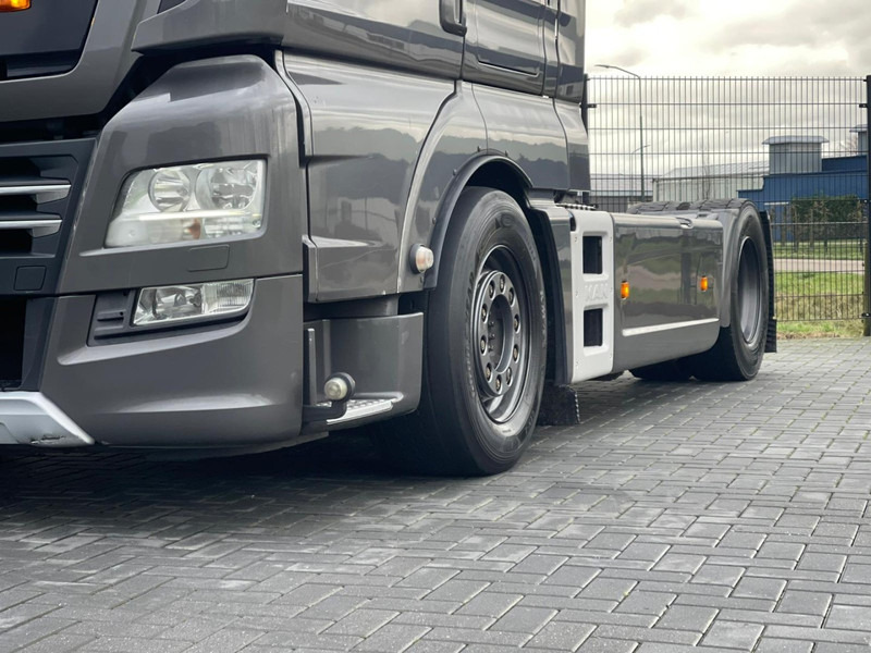 MAN TGX 18.580 2X TANK, LEATHER SEATS, RETARDER, FULL AIR! - Тягач: фото 5 MAN TGX 18.580 2X TANK, LEATHER SEATS, RETARDER, FULL AIR! - Тягач: фото 5