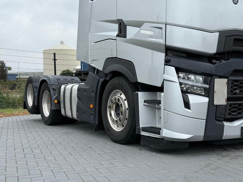 Renault T520 HIGH EVOLUTION, PTO PREP, DYN. STEERING, VOLLUCHT, 3.20WB, ALCOA, RETARDER, PARK COOL. - Тягач: фото 2 Renault T520 HIGH EVOLUTION, PTO PREP, DYN. STEERING, VOLLUCHT, 3.20WB, ALCOA, RETARDER, PARK COOL. - Тягач: фото 2