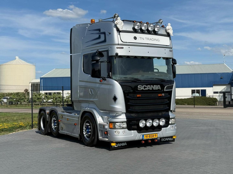 Scania R520 V8 FULL AIR, STEERING PUSHER, SHOW TRUCK, TOP - Тягач: фото 1 Scania R520 V8 FULL AIR, STEERING PUSHER, SHOW TRUCK, TOP - Тягач: фото 1