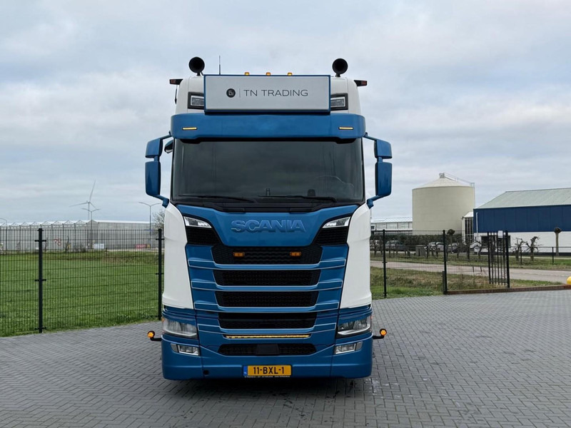 Scania S660 BOOGIE, VOLLUCHT, RETARDER, LEREN STOELEN, VOL. - Тягач: фото 2 Scania S660 BOOGIE, VOLLUCHT, RETARDER, LEREN STOELEN, VOL. - Тягач: фото 2