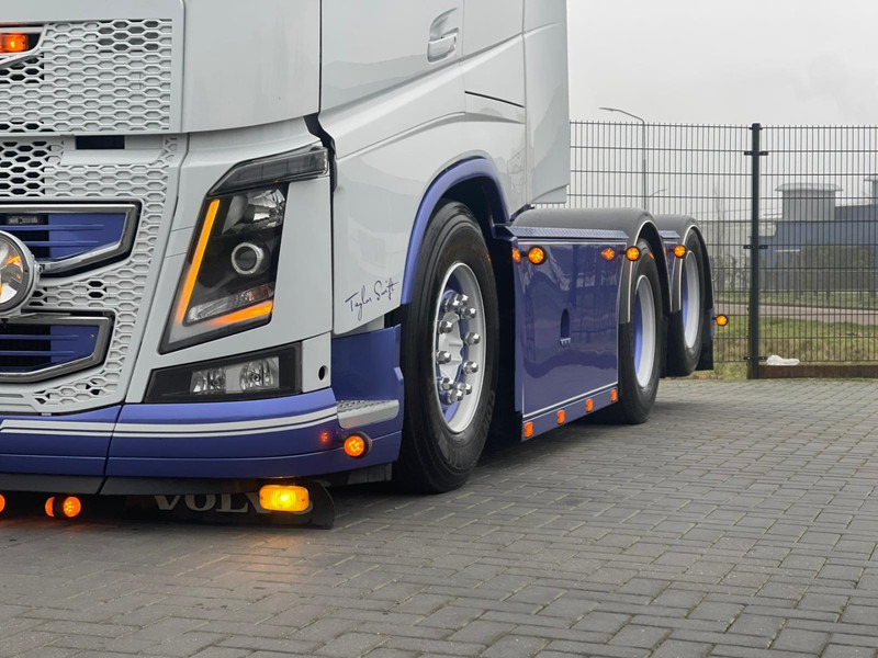 Volvo FH 16.750 SHOW TRUCK, FULL AIR, WB 3,10, SPECIAL INTERIOR, FULL! - Тягач: фото 5 Volvo FH 16.750 SHOW TRUCK, FULL AIR, WB 3,10, SPECIAL INTERIOR, FULL! - Тягач: фото 5