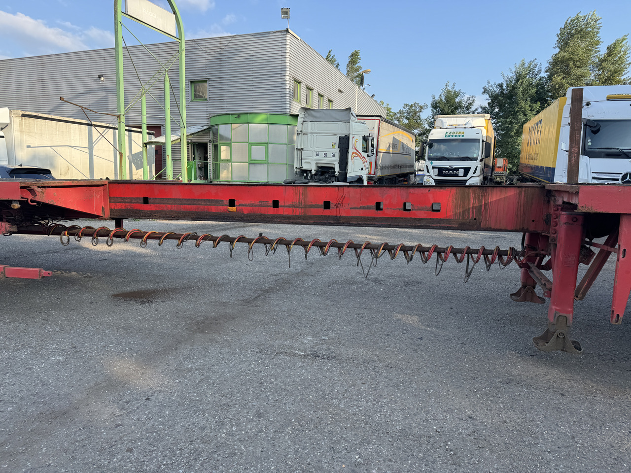 NOOTEBOOM Plateau extensible - Полуприцеп бортовой/ Платформа: фото 4 NOOTEBOOM Plateau extensible - Полуприцеп бортовой/ Платформа: фото 4