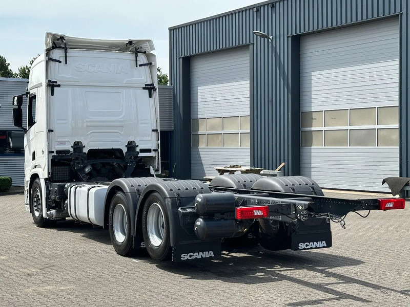 Scania R660 V8 6x4 or 6x2 Chassis with Lift-Axle / Retarder / Wb 4.75 / Full Air - Грузовик-шасси: фото 4 Scania R660 V8 6x4 or 6x2 Chassis with Lift-Axle / Retarder / Wb 4.75 / Full Air - Грузовик-шасси: фото 4