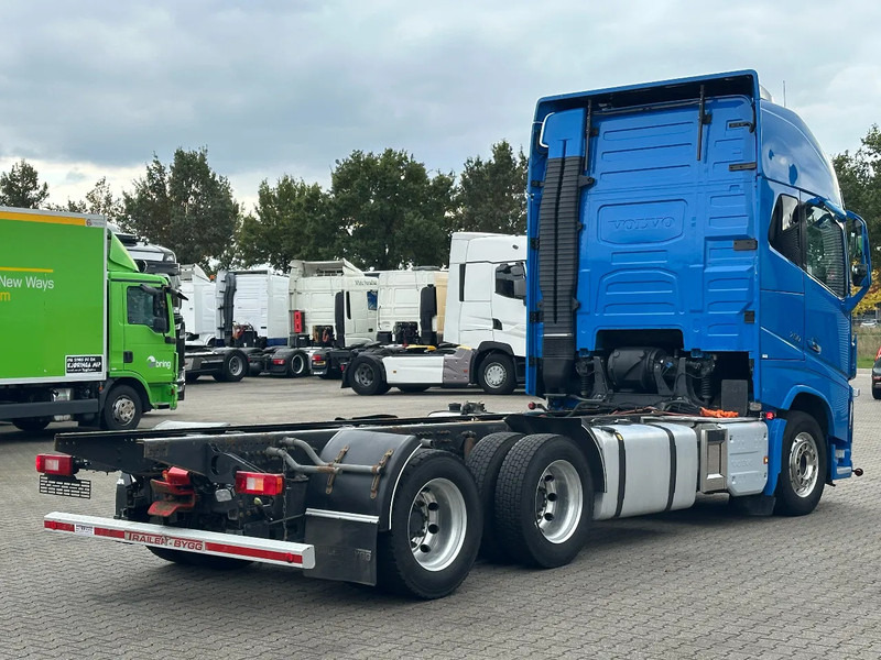 Volvo FH 16.750 6x4 Globe XL Chassis Retarder 3.90 Wb Full Air - Грузовик-шасси: фото 3 Volvo FH 16.750 6x4 Globe XL Chassis Retarder 3.90 Wb Full Air - Грузовик-шасси: фото 3