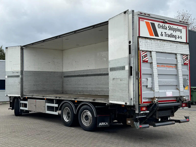 Volvo FM 420 6x2*4 Full Side Opening Euro 5 - Грузовик с закрытым кузовом: фото 4 Volvo FM 420 6x2*4 Full Side Opening Euro 5 - Грузовик с закрытым кузовом: фото 4