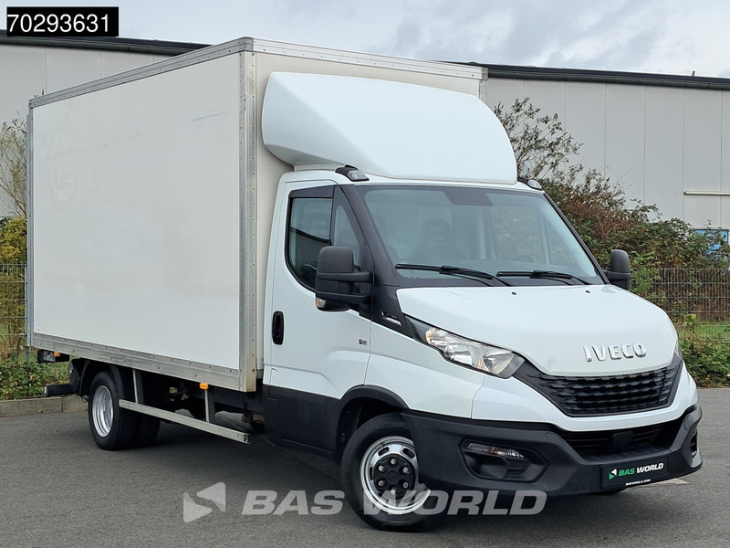 Iveco Daily 35C16 Automatik Ladebordwand 160PS Koffer Doppelbereifung Klima Tempomat Euro6 20m3 A/C Cruise control - Малотоннажный фургон: фото 2 Iveco Daily 35C16 Automatik Ladebordwand 160PS Koffer Doppelbereifung Klima Tempomat Euro6 20m3 A/C Cruise control - Малотоннажный фургон: фото 2