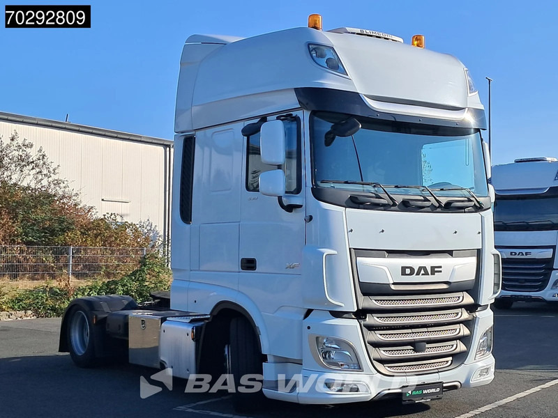DAF XF 530 4X2 Mega SSC Hebesattel Retarder 2xTanks ACC Standklima Euro 6 - Тягач: фото 3 DAF XF 530 4X2 Mega SSC Hebesattel Retarder 2xTanks ACC Standklima Euro 6 - Тягач: фото 3
