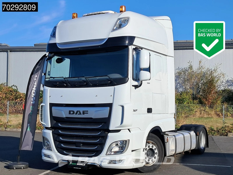 DAF XF 530 4X2 Mega SSC Hebesattel Retarder 2xTanks ACC Standklima Euro 6 - Тягач: фото 1 DAF XF 530 4X2 Mega SSC Hebesattel Retarder 2xTanks ACC Standklima Euro 6 - Тягач: фото 1