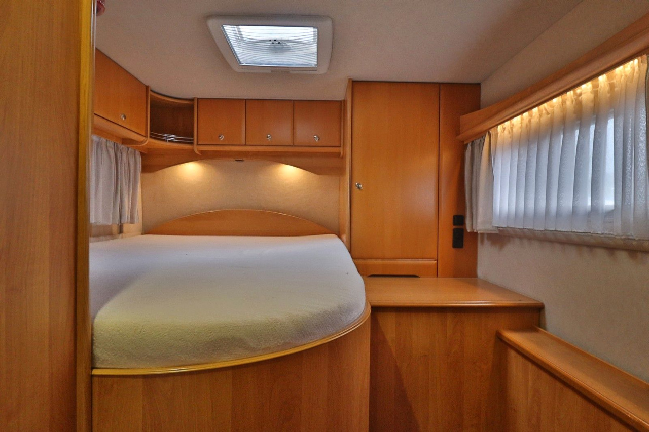 Интегрированный автодом Concorde Charisma I 880 F/Automatik/Festbett/Klima/Solar Concorde Charisma I 880 F/Automatik/Festbett/Klima/Solar: фото 12