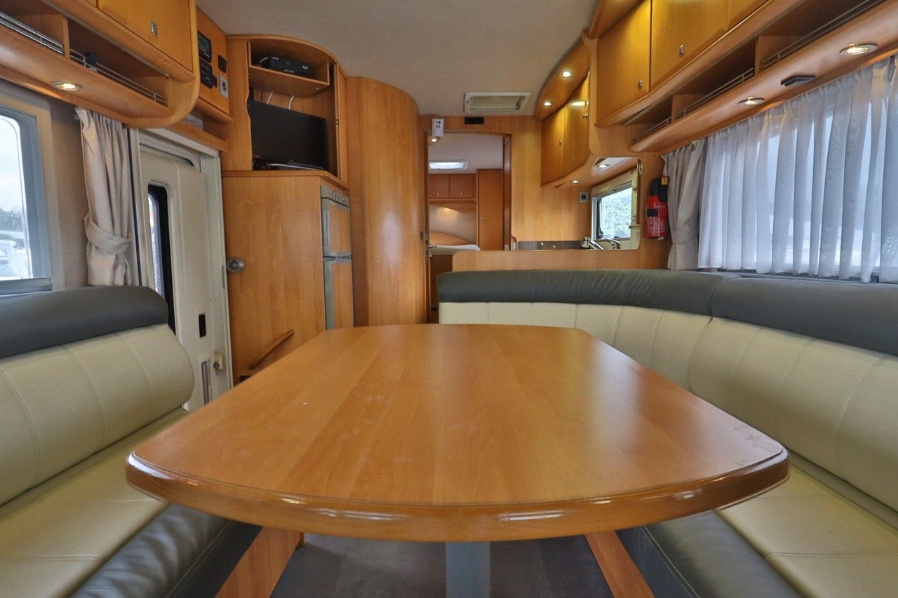 Интегрированный автодом Concorde Charisma I 880 F/Automatik/Festbett/Klima/Solar Concorde Charisma I 880 F/Automatik/Festbett/Klima/Solar: фото 11