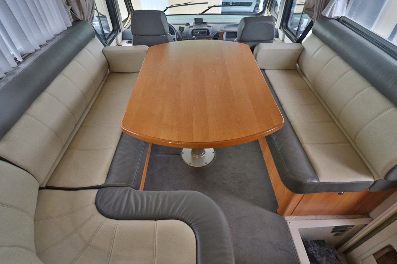 Интегрированный автодом Concorde Charisma I 880 F/Automatik/Festbett/Klima/Solar Concorde Charisma I 880 F/Automatik/Festbett/Klima/Solar: фото 8